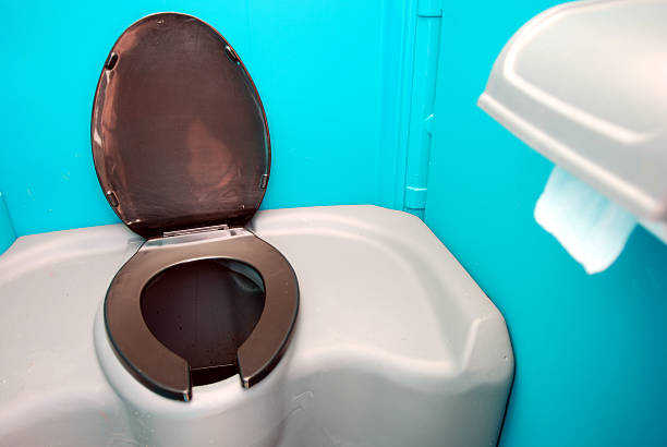 Best Portable toilet rental for construction  in Veedersburg, IN
